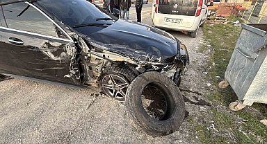 Bolu'da lüks otomobil ile cip çarpıştı: 4 yaralı