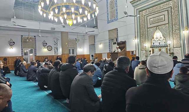 Bozdoğan'da Ramazan, Enderun usulu teravih ve Kur'an ziyafeti ile şenlendi