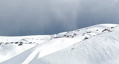 Bu kez çatıdan girdi