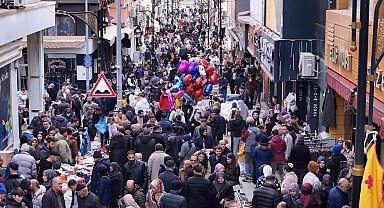 Burası ne Beyoğlu ne de Taksim: Sivas'ta cadde ve sokaklar doldu taştı