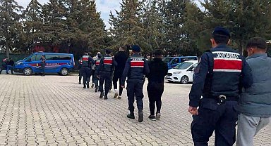 Burdur ve Antalya'da "Narko Kapanı" operasyonu: 22 gözaltı