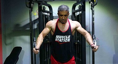 Burdur'da itfaiye personeli vücut geliştirmede Türkiye şampiyonu oldu