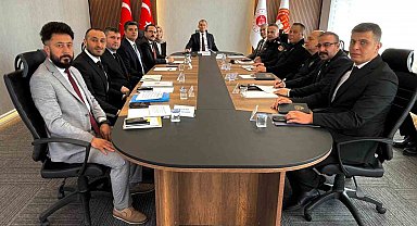 Burdur'da uyuşturucu ve yasa dışı bahisle mücadele toplantısı