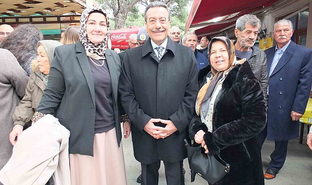 Burhaniye'de kadın muhtarlar bayramlaşma programına katıldı