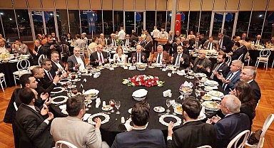 Bursa'da özlenen tablo...Mecliste su için tartıştılar, iftarda aynı sofrada buluştular