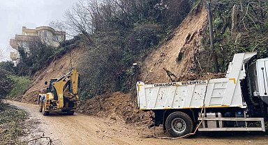 Bursa'da toprak kayması paniği