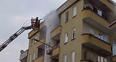 Bursa'da yemek yapılırken çıkan yangın paniğe neden oldu