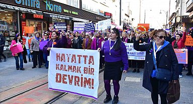 Bursalı Kadınlardan özgürlük ve eşitlik yürüyüşü