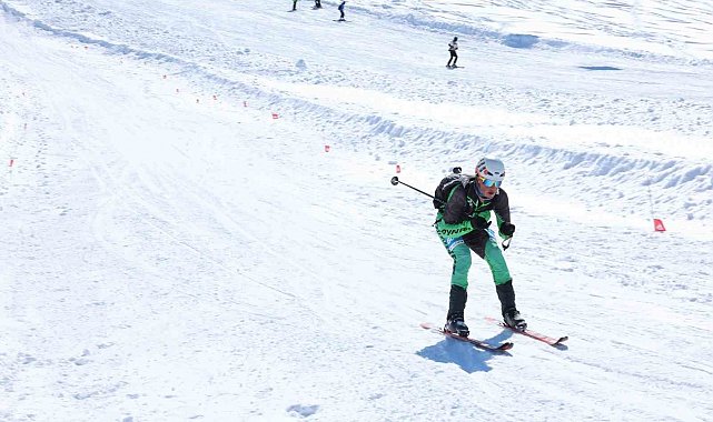 Büyükşehir ile zirvede büyük final: Uluslararası Erciyes Dağ Kayağı Yarışları sona erdi