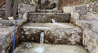 Çameli'nin önemli su kaynaklarında Paşaderesi Şelalesi yeniden akmaya başladı