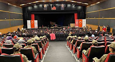 Çanakkale ruhu Erzurum'da sahneye taşındı