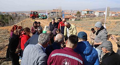 Çanakkale şehitleri için 438 fidan toprakla buluştu