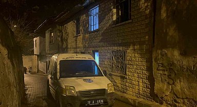 Çankırı'da 2 katlı ahşap evde yangın: 2 ölü