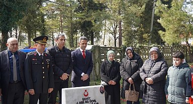 Çaycuma'da şehitlerin kabirleri başında dualar edildi