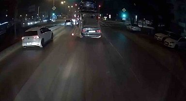 Çekici otomobili yola düşürdü