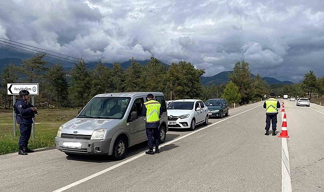 Çeşitli suçlardan aranan 38 şahıs tutuklandı