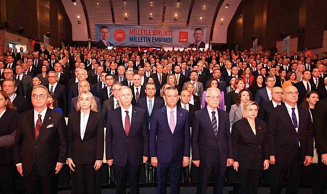 CHP Genel Başkanı Özel: "Bölgemiz bir ateş çemberine dönüşmüş durumda"