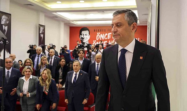 CHP Genel Başkanı Özel: "Trump ve Netanyahu ikilisinin bölgemizi kana bulamasına karşı duruyoruz"