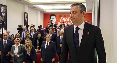 CHP Genel Başkanı Özel: "Trump ve Netanyahu ikilisinin bölgemizi kana bulamasına karşı duruyoruz"