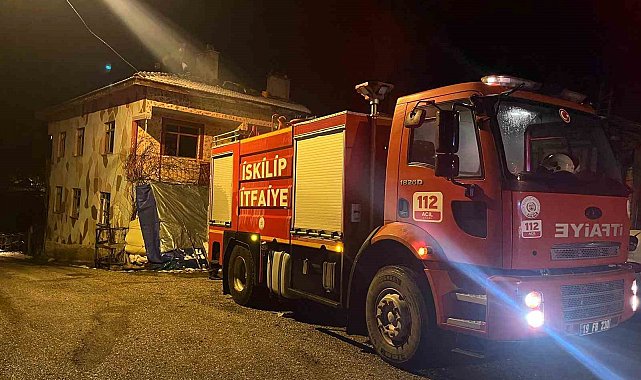 Çorum'da evin bacasında çıkan yangın korkuttu