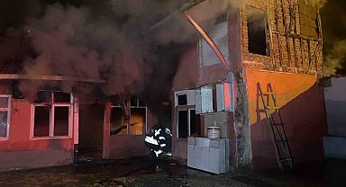 Çorum'da gecekondu yangını