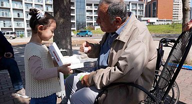 Çukurova'da miniklerden yaşlılara anlamlı ziyaret