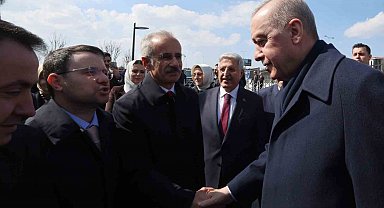 Cumhurbaşkanı Erdoğan: "Birileri bizi ruh köklerimizden koparmak istese de milli ve manevi kimliğimize sahip çıkmaya devam edeceğiz"