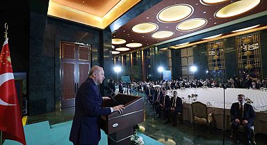 Cumhurbaşkanı Erdoğan: "İsrail; tamamen keyfi sebeplerle Mescid-i Aksa'yı 17 gündür Müslümanların ibadetine kapalı tutuyor"