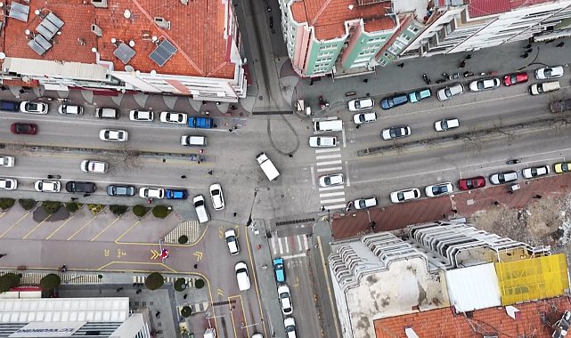 Cumhuriyet Caddesi anketinden "yeniden düzenlenmesi" kararı çıktı