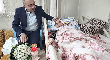 Cumhuriyetin tanığı 113 yaşındaki Cemile ninenin Kadınlar Günü kutlandı