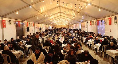 Dayanışma sofrası Maltepe'de büyüyor