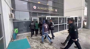 Defne'de bahis oynayanlara suçüstü; 4 gözaltı