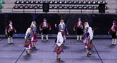 Denizli'de halk oyunları şöleninde finalistler belli oldu