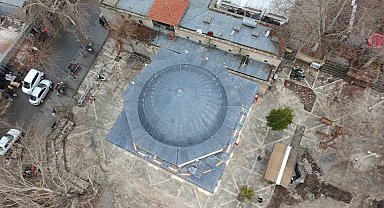 Depremde hasar alan Mevlevihane Cami yeniden ibadete açıldı