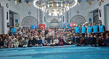 Devrek'te çocuklar için iftar programı düzenlendi