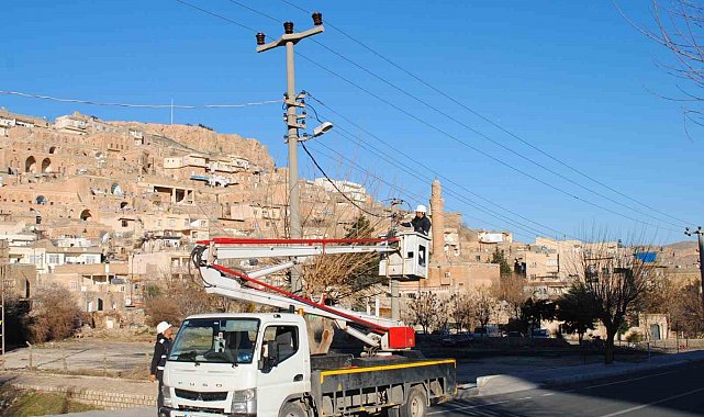 Dicle Elektrik Mardin'de aydınlatma altyapısını güçlendirdi