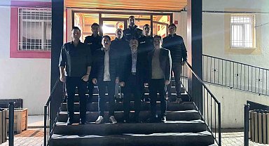 Dicle Kaymakamı Atış, polislerle iftarda bir araya geldi