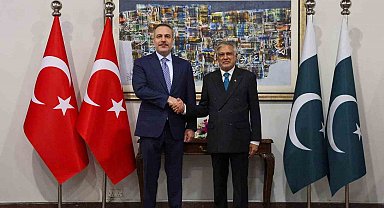 Dışişleri Bakanı Fidan, Pakistanlı mevkidaşı Dar ile görüştü