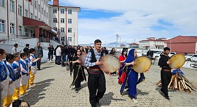 Diyadin'de nevruz coşkusu renkli etkinliklerle kutlandı