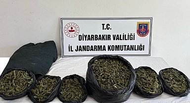 Diyarbakır'da 129 kilo uyuşturucu ve hap ele geçirildi: 21 şüpheliye yasal işlem
