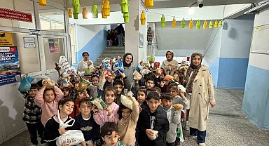 Diyarbakır'da minik öğrencilerden "Bir Avuç İyilik" Projesi
