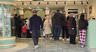 Diyarbakır'da pastanelerde bayram yoğunluğu