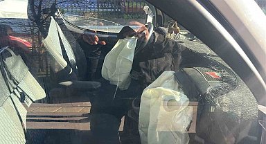 Dolmuş kazasında hava yastığı açıldı: 1 yolcu yaralandı