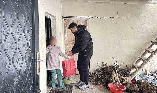 Duyarlı vatandaştan bayram öncesi ihtiyaç sahibi ailelere yardım paketi