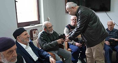 Düzce Belediyesi yaşlıları yine unutmadı