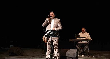 Düzce'de Mehmet Yiğit'ten ilahi rüzgarı