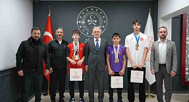 Düzce'nin Şampiyon Taekwondocuları şehri gururulandırıyor
