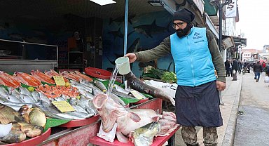 Elazığ'da dev turna yakalandı