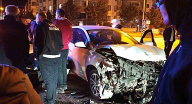 Elazığ'da trafik kazası: 2 yaralı