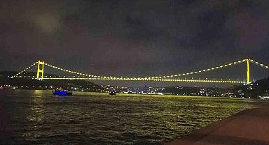 Endometriozis farkındalık ayı nedeniyle Fatih Sultan Mehmet Köprüsü sarıya büründü